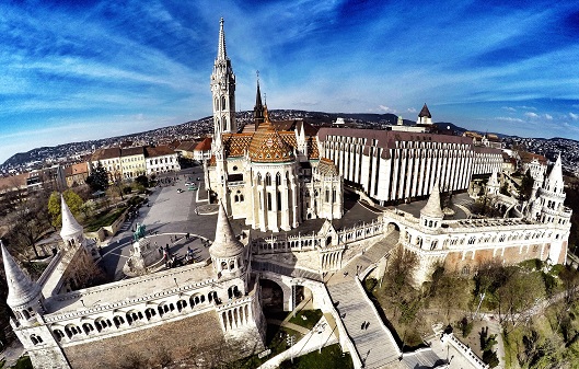 Bazilika svatho tpna v Budapeti v Maarsku