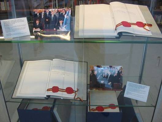 Dne 31. srpna 1990 byla podepsna smlouva o znovusjednocen Nmecka